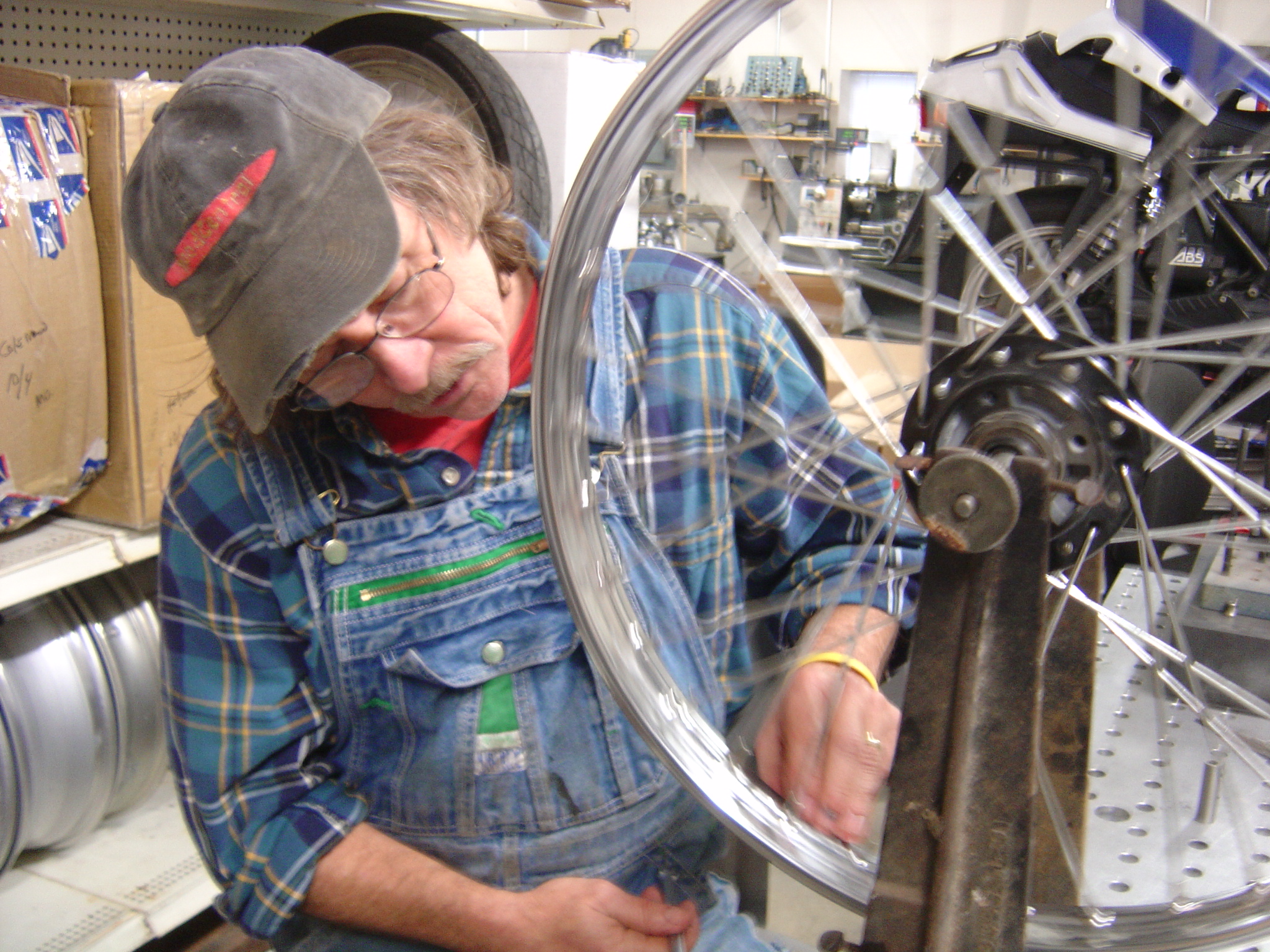 Motorcycle Wire Spoke Wheel repair